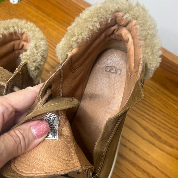 Ugg High Top Sneaker Women's Size 9 Tan Shearling Trim - Picture 10 of 15